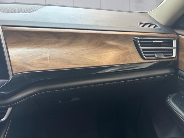 used 2024 Volkswagen Atlas car, priced at $31,326