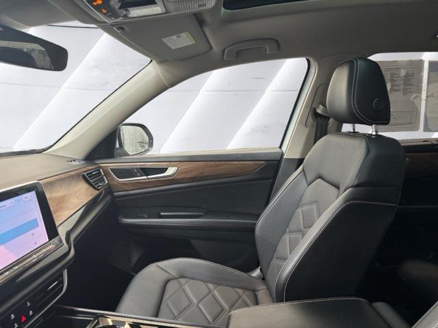 used 2024 Volkswagen Atlas car, priced at $31,326