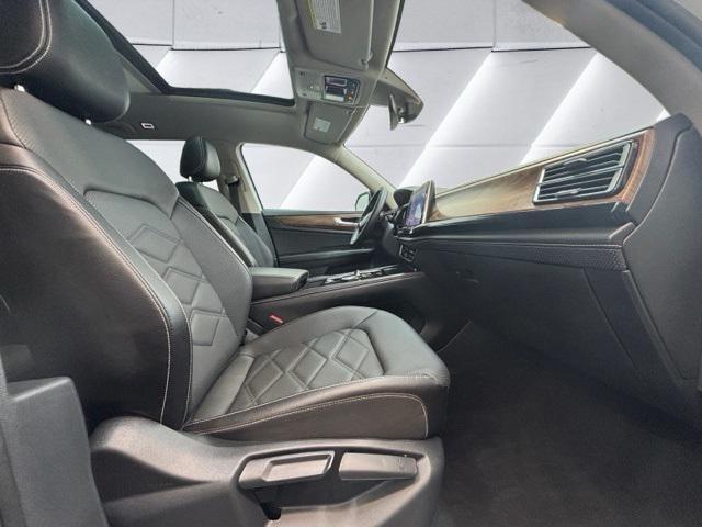 used 2024 Volkswagen Atlas car, priced at $31,326