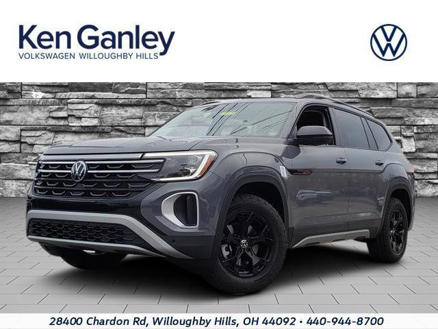new 2025 Volkswagen Atlas car, priced at $46,198
