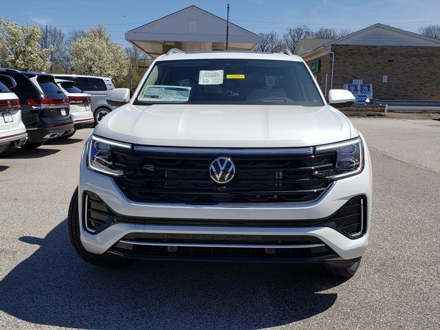 new 2025 Volkswagen Atlas car, priced at $52,577