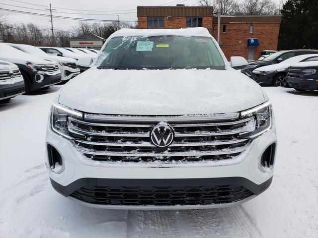 new 2025 Volkswagen Atlas car, priced at $44,236