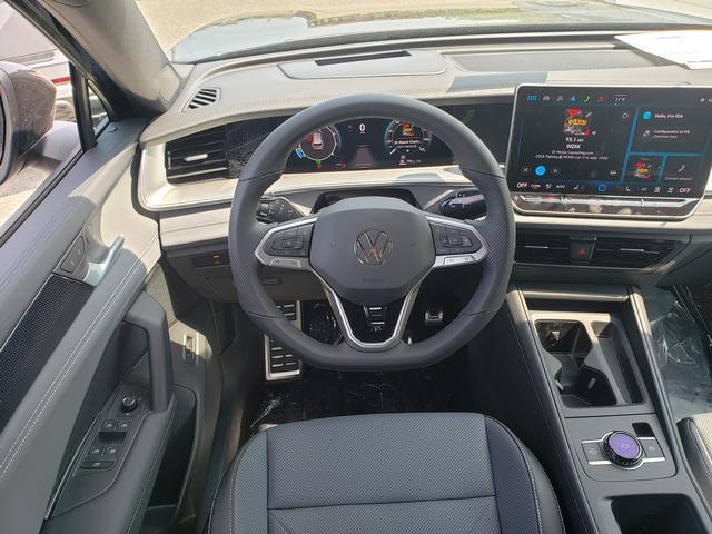 new 2025 Volkswagen Tiguan car, priced at $37,850
