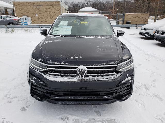 new 2024 Volkswagen Tiguan car, priced at $34,784