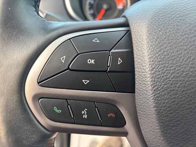 used 2019 Jeep Cherokee car, priced at $16,957