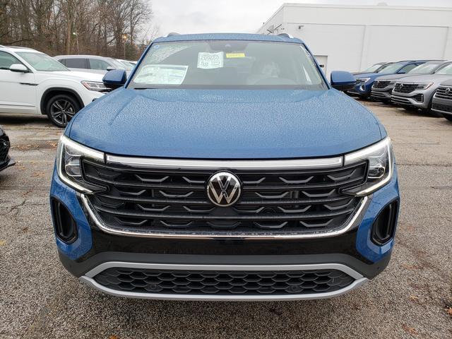 new 2025 Volkswagen Atlas Cross Sport car, priced at $44,007