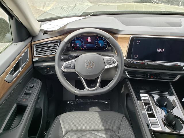 new 2025 Volkswagen Atlas car, priced at $42,783
