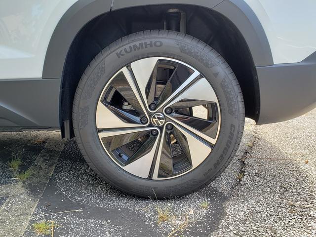 new 2025 Volkswagen Taos car, priced at $30,512