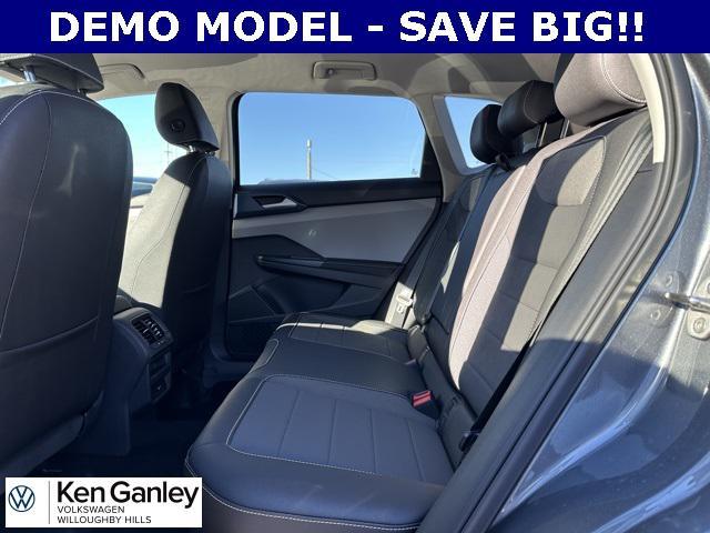 new 2024 Volkswagen Taos car