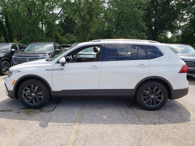 new 2024 Volkswagen Tiguan car, priced at $33,275