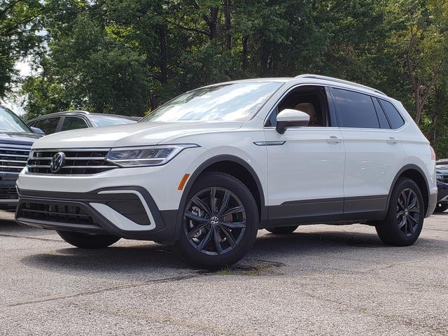 new 2024 Volkswagen Tiguan car, priced at $33,275