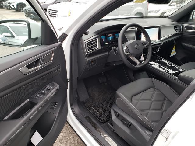 new 2026 Volkswagen Atlas Cross Sport car, priced at $47,351