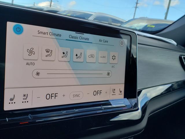 new 2026 Volkswagen Atlas Cross Sport car, priced at $48,988