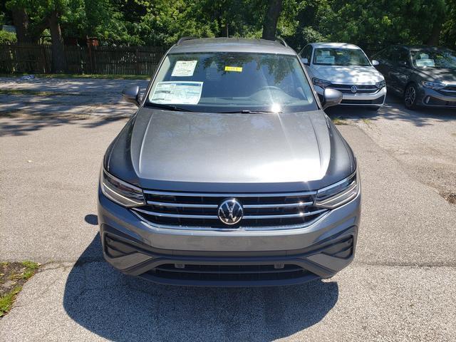 new 2024 Volkswagen Tiguan car, priced at $29,931