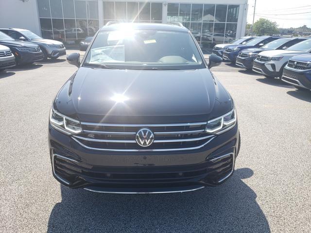 new 2024 Volkswagen Tiguan car, priced at $37,801