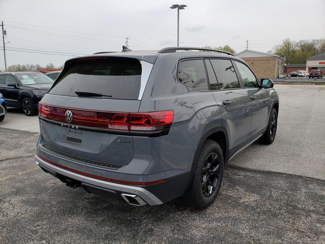new 2025 Volkswagen Atlas car, priced at $46,978
