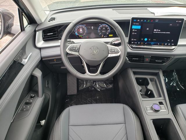 new 2025 Volkswagen Tiguan car, priced at $35,793