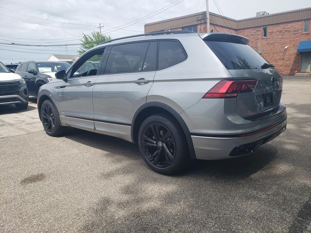 new 2024 Volkswagen Tiguan car, priced at $35,264