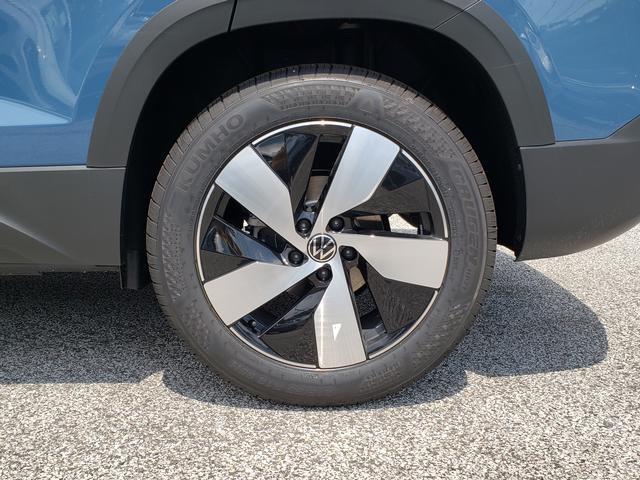 new 2025 Volkswagen Taos car, priced at $28,311