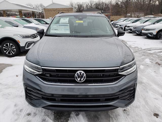 new 2024 Volkswagen Tiguan car, priced at $34,611