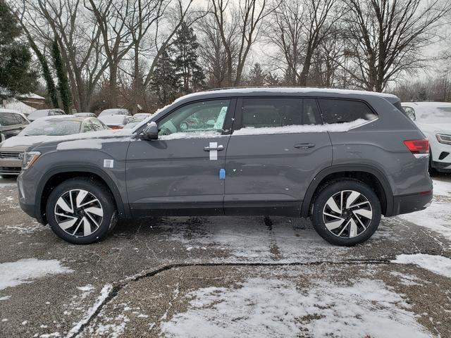 new 2025 Volkswagen Atlas car, priced at $43,670