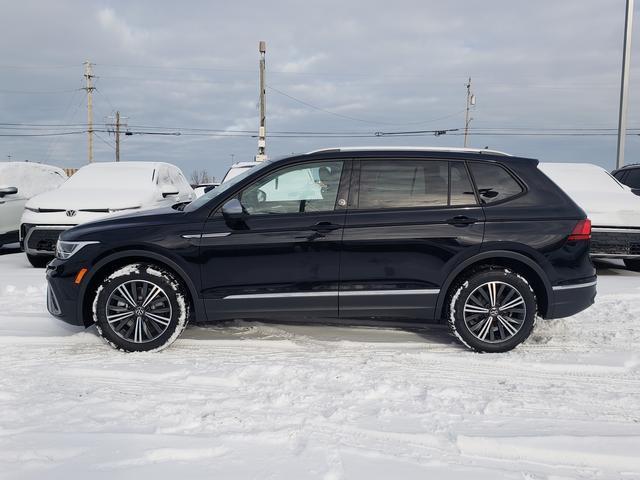 new 2024 Volkswagen Tiguan car, priced at $32,035