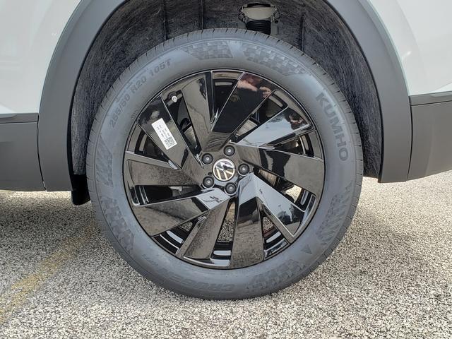new 2025 Volkswagen Atlas Cross Sport car, priced at $42,975