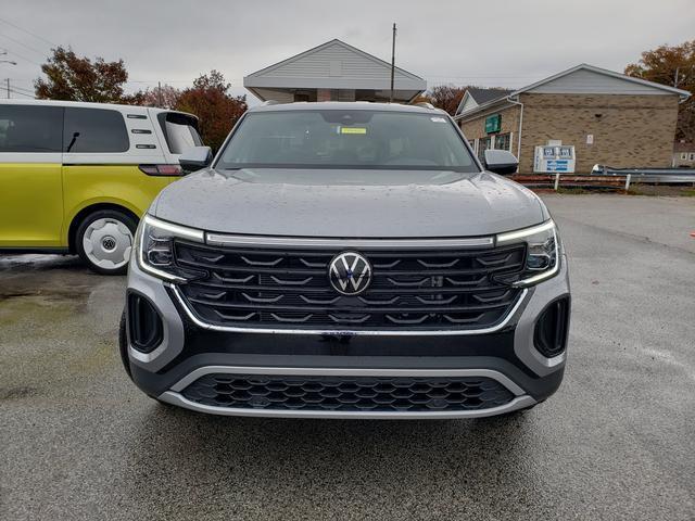 new 2026 Volkswagen Atlas Cross Sport car, priced at $41,630