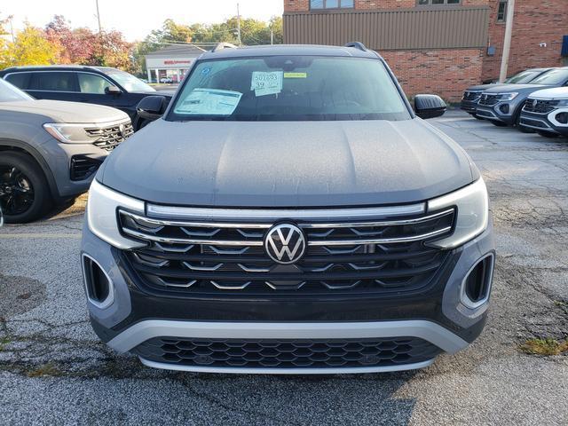 new 2025 Volkswagen Atlas car, priced at $46,343