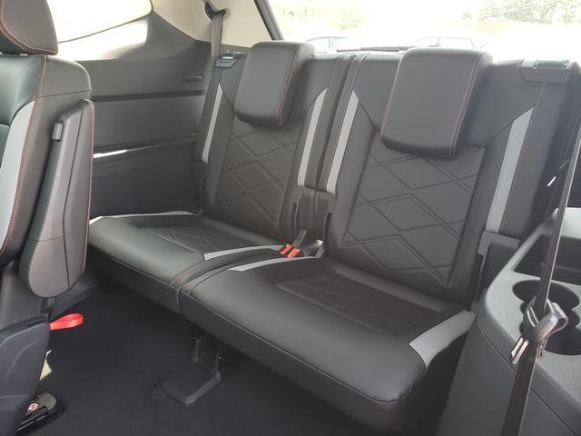 new 2025 Volkswagen Atlas car, priced at $47,343