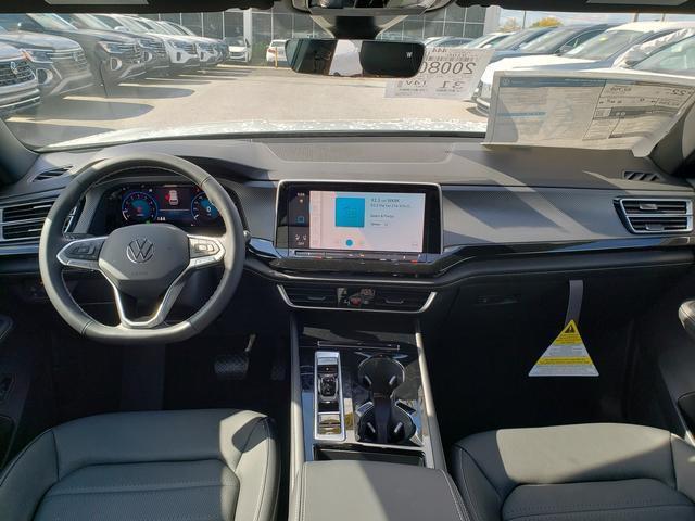 new 2026 Volkswagen Atlas Cross Sport car, priced at $51,426