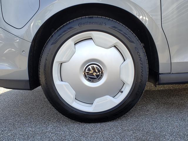 new 2025 Volkswagen ID. Buzz car, priced at $67,690