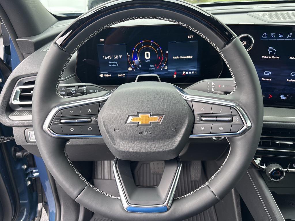 new 2026 Chevrolet Traverse car, priced at $53,193