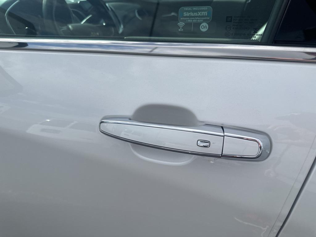 used 2018 Chevrolet Equinox car, priced at $12,899