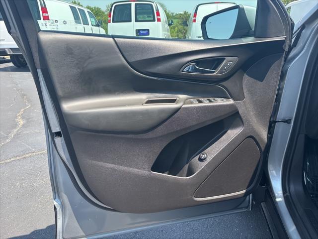 used 2024 Chevrolet Equinox car, priced at $22,000
