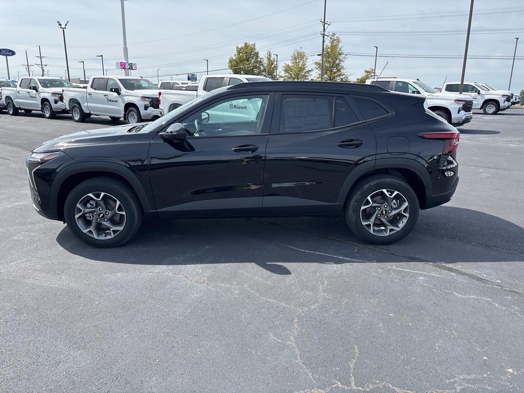 new 2025 Chevrolet Trax car, priced at $23,718