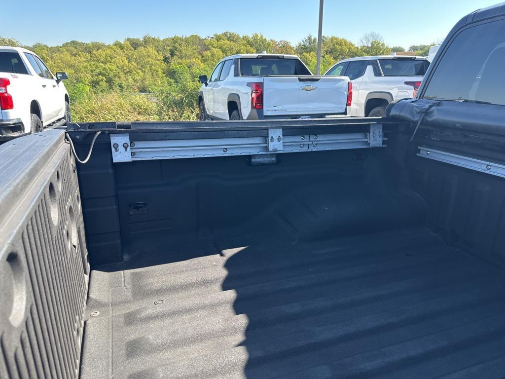 used 2022 Nissan Frontier car, priced at $29,000