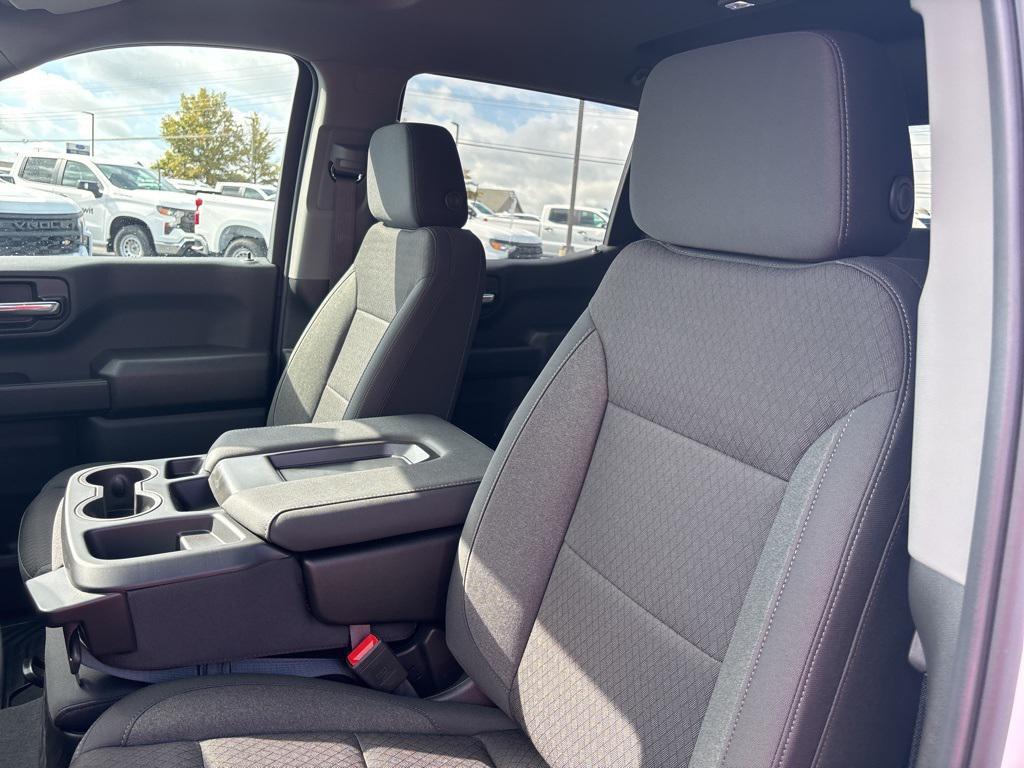 new 2026 Chevrolet Silverado 1500 car, priced at $48,918