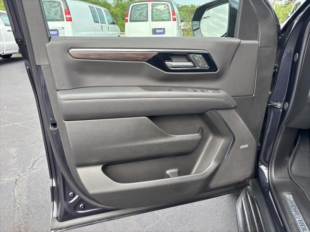 new 2025 Chevrolet Suburban car, priced at $83,376