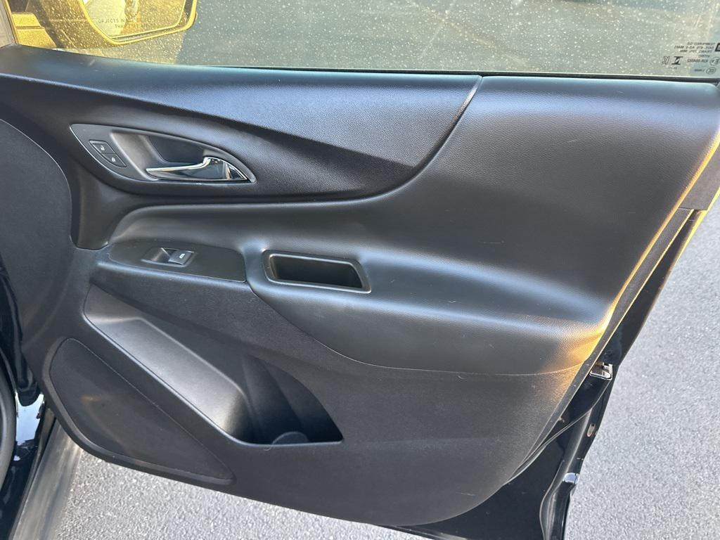 used 2024 Chevrolet Equinox car, priced at $20,499