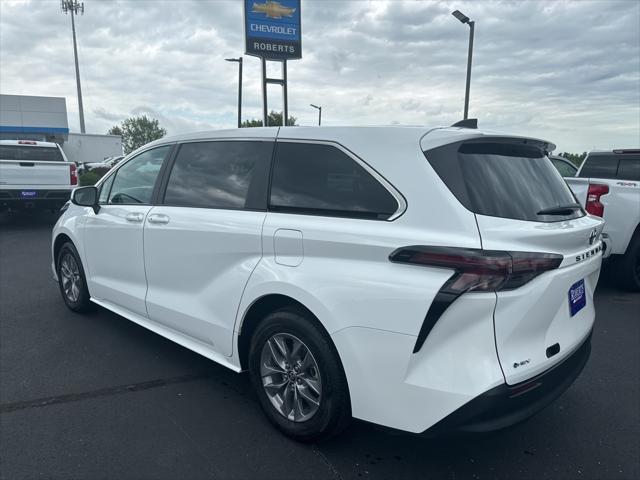 used 2025 Toyota Sienna car, priced at $43,300