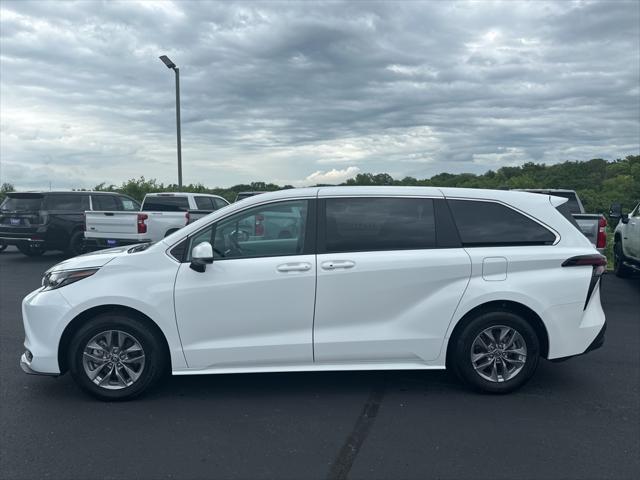 used 2025 Toyota Sienna car, priced at $43,300