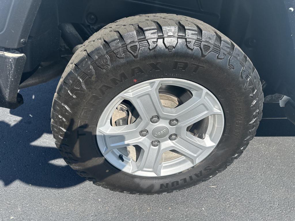 used 2021 Jeep Wrangler Unlimited car, priced at $26,500