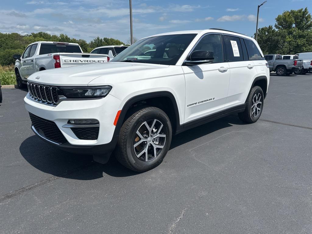 used 2024 Jeep Grand Cherokee car, priced at $37,350