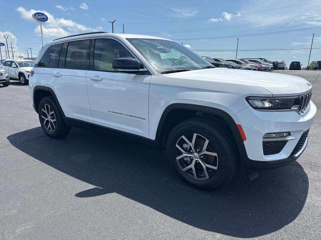 used 2024 Jeep Grand Cherokee car, priced at $37,350