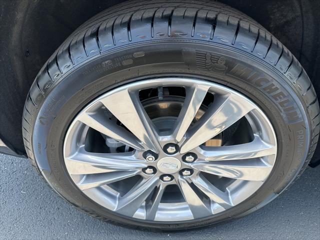 used 2023 Cadillac XT6 car, priced at $38,995