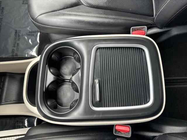 used 2023 Chrysler Pacifica car, priced at $23,400