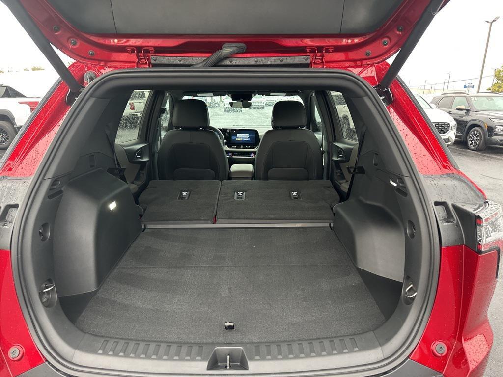 used 2025 Chevrolet Equinox car, priced at $28,995