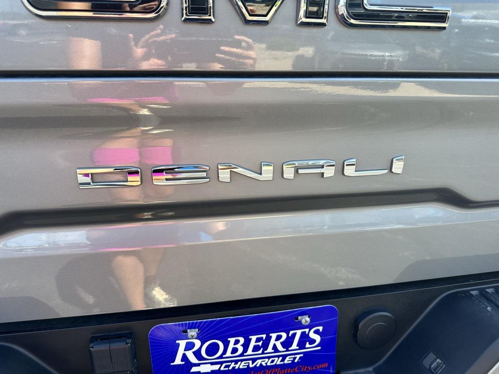 used 2024 GMC Sierra 1500 car, priced at $60,995