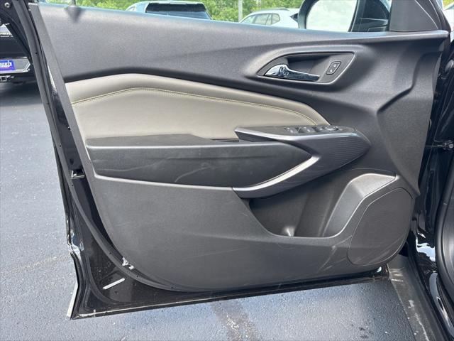 new 2025 Chevrolet Trax car, priced at $26,818